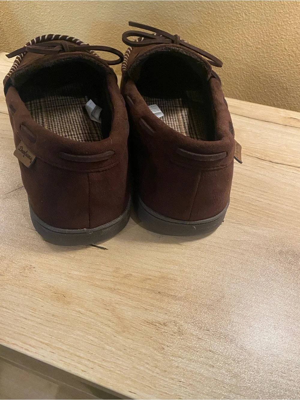 DEARFOAMS mens XL 13 14 Leather Moccasin Slip-On Loafers in Brown. Worn 1 time